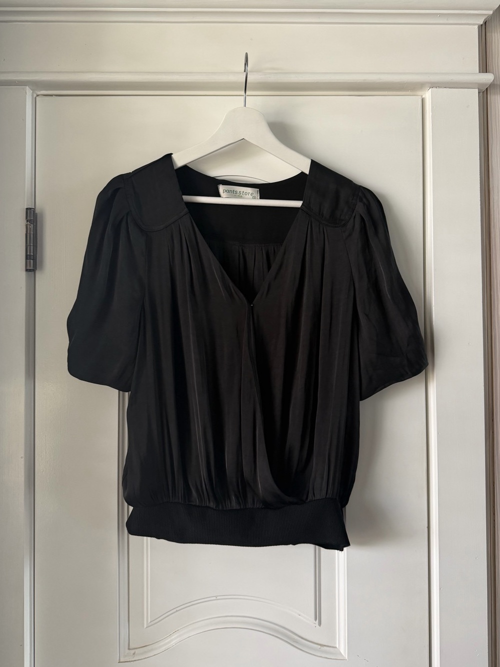Pants Store Black V-Neck Pleated Short Sleeve Blouse